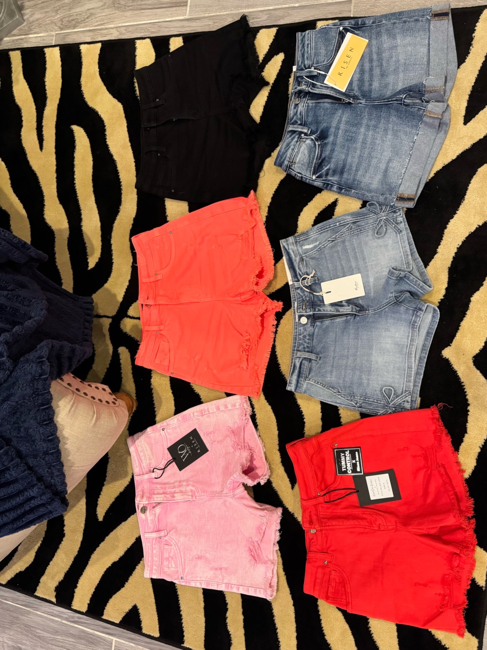 Risen/Kan Can High-Rise Denim Shorts with Frayed Hem lot of 6